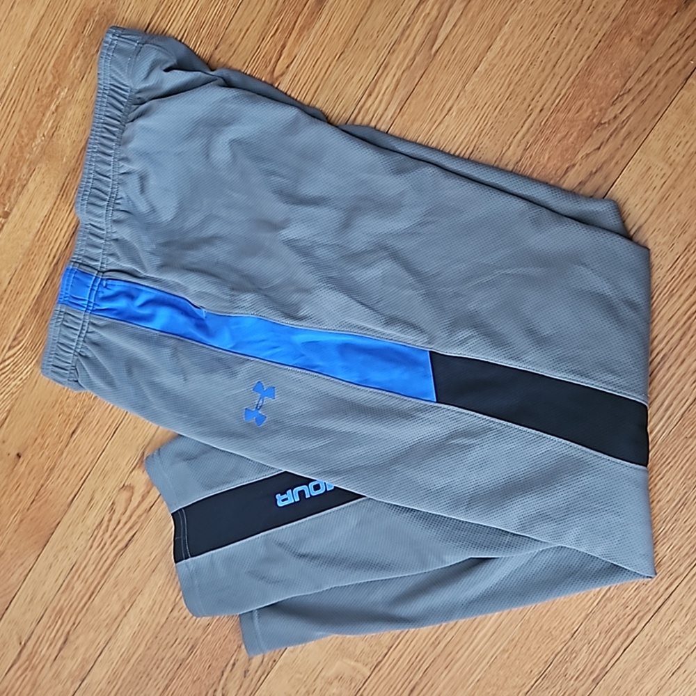 Never Worn Under Armour pants
